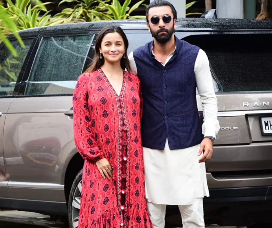 Alia Bhatt and Ranbir Kapoor: A Grand Celebration of Their New Home (photo 4)